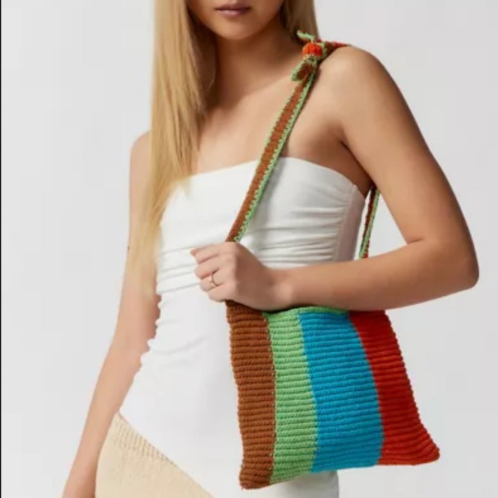 NWOT Urban Outfitters Tori Small Hobo Bag